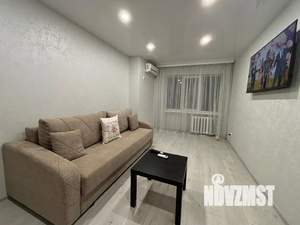 1-к квартира, посуточно, 40м2, 2/5 этаж