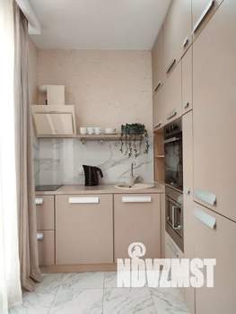 1-к квартира, посуточно, 42м2, 1/3 этаж