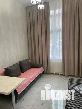 Студия квартира, посуточно, 25м2, 1/17 этаж