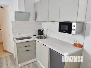 Студия квартира, посуточно, 25м2, 1/18 этаж