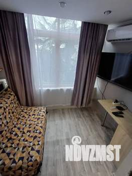 Студия квартира, посуточно, 18м2, 1/5 этаж