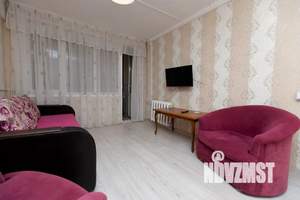 2-к квартира, посуточно, 45м2, 4/5 этаж