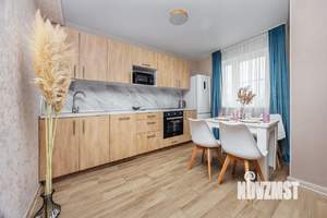 Студия квартира, посуточно, 30м2, 1/12 этаж