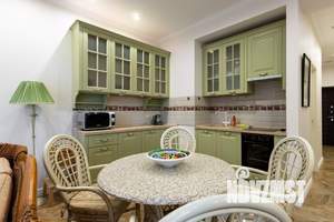 1-к квартира, посуточно, 110м2, 1/1 этаж