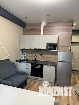 Студия квартира, посуточно, 30м2, 1/12 этаж