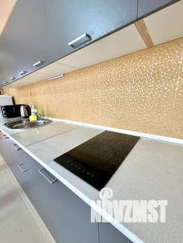 2-к квартира, посуточно, 40м2, 3/3 этаж