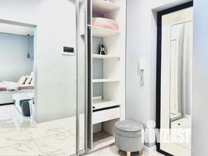 Студия квартира, посуточно, 32м2, 11/18 этаж