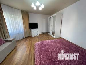 1-к квартира, посуточно, 50м2, 1/1 этаж