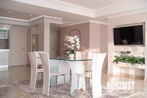 4-к квартира, посуточно, 220м2, 1/1 этаж