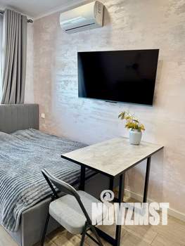 Студия квартира, посуточно, 28м2, 2/4 этаж