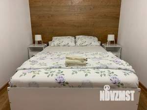 Студия квартира, посуточно, 35м2, 8/10 этаж