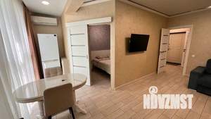 1-к квартира, посуточно, 42м2, 1/1 этаж