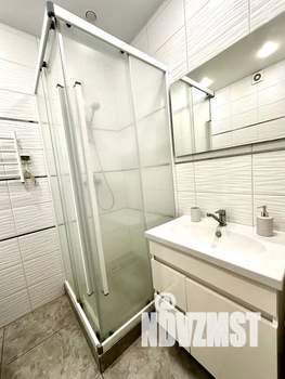 Студия квартира, посуточно, 28м2, 6/12 этаж