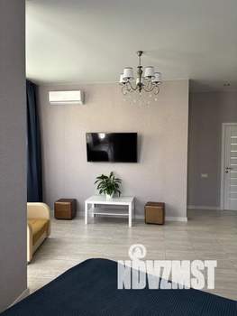 1-к квартира, посуточно, 42м2, 1/9 этаж