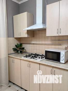 Студия квартира, посуточно, 40м2, 4/6 этаж