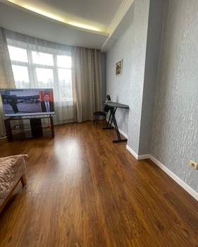 3-к квартира, на длительный срок, 132м2, 7/10 этаж