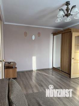 1-к квартира, посуточно, 41м2, 8/10 этаж