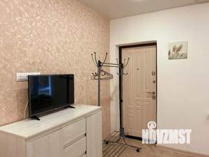 Студия квартира, посуточно, 27м2, 1/2 этаж