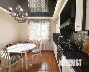 3-к квартира, посуточно, 80м2, 1/6 этаж