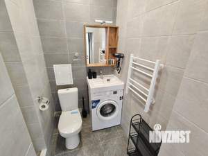 1-к квартира, посуточно, 40м2, 1/18 этаж