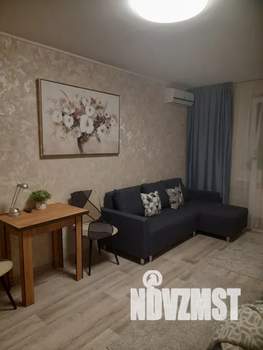 1-к квартира, посуточно, 37м2, 8/10 этаж