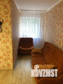 2-к квартира, посуточно, 40м2, 1/3 этаж