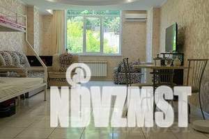 1-к квартира, посуточно, 54м2, 4/6 этаж