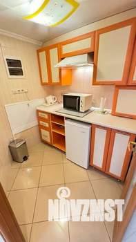 1-к квартира, посуточно, 105м2, 1/1 этаж