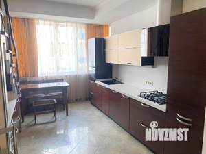 5-к квартира, на длительный срок, 149м2, 4/5 этаж