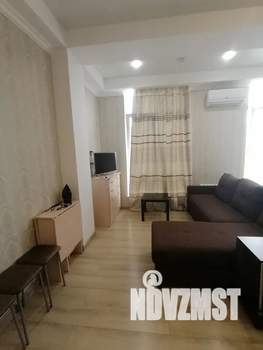 1-к квартира, посуточно, 35м2, 7/10 этаж