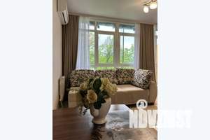 1-к квартира, посуточно, 46м2, 3/5 этаж