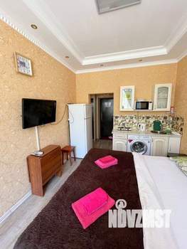 Студия квартира, посуточно, 22м2, 1/8 этаж
