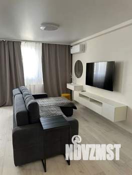 Студия квартира, посуточно, 42м2, 12/12 этаж