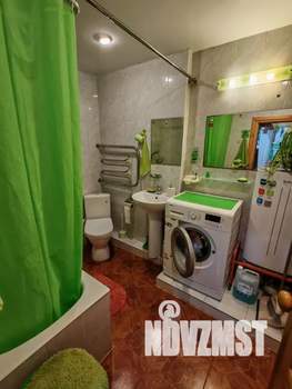 2-к квартира, посуточно, 40м2, 1/4 этаж