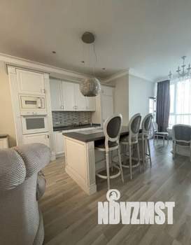 3-к квартира, посуточно, 120м2, 13/23 этаж