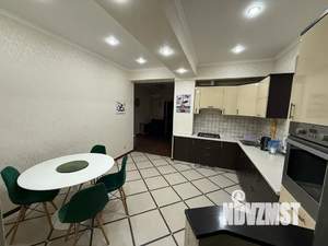 3-к квартира, посуточно, 79м2, 3/8 этаж
