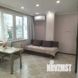 Студия квартира, посуточно, 30м2, 8/8 этаж
