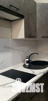 Студия квартира, посуточно, 23м2, 3/8 этаж