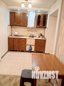 2-к квартира, посуточно, 50м2, 5/5 этаж