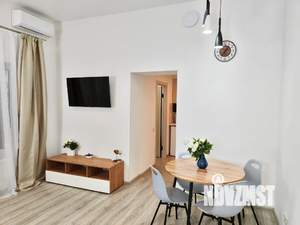1-к квартира, посуточно, 40м2, 1/18 этаж