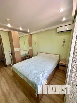 1-к квартира, посуточно, 48м2, 1/2 этаж