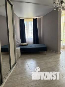 1-к квартира, посуточно, 42м2, 1/9 этаж