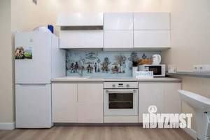 1-к квартира, посуточно, 52м2, 1/1 этаж