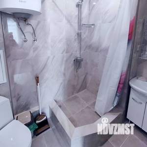 Студия квартира, посуточно, 38м2, 4/5 этаж