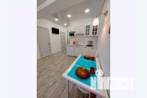 2-к квартира, посуточно, 40м2, 1/1 этаж