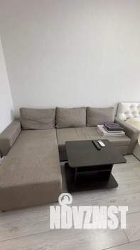 1-к квартира, посуточно, 44м2, 4/9 этаж