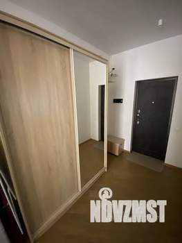 Студия квартира, посуточно, 29м2, 1/5 этаж