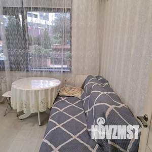 1-к квартира, посуточно, 30м2, 1/12 этаж