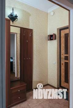 3-к квартира, посуточно, 64м2, 3/5 этаж