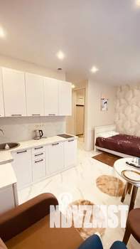 Студия квартира, посуточно, 30м2, 1/5 этаж